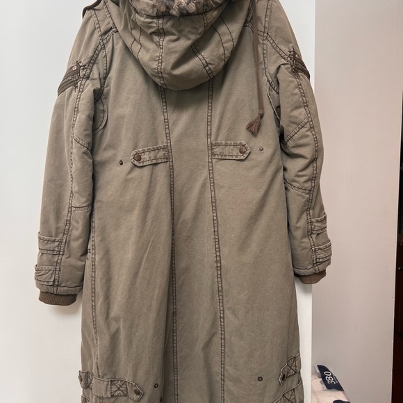 Jet lag women’s khaki military style coat with hood - Picture 2 of 6